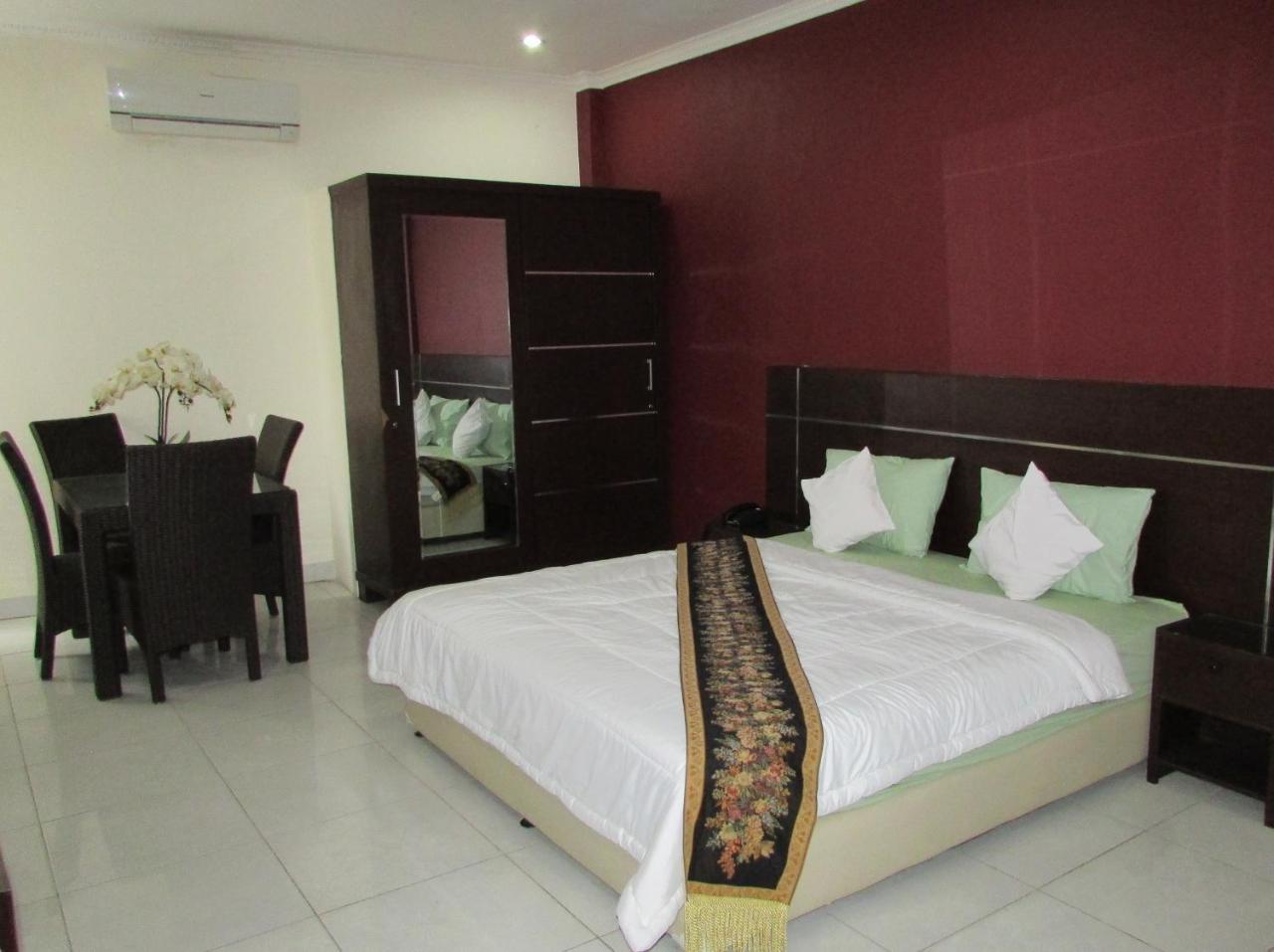 Hotel Charaka Cianjur Songgom